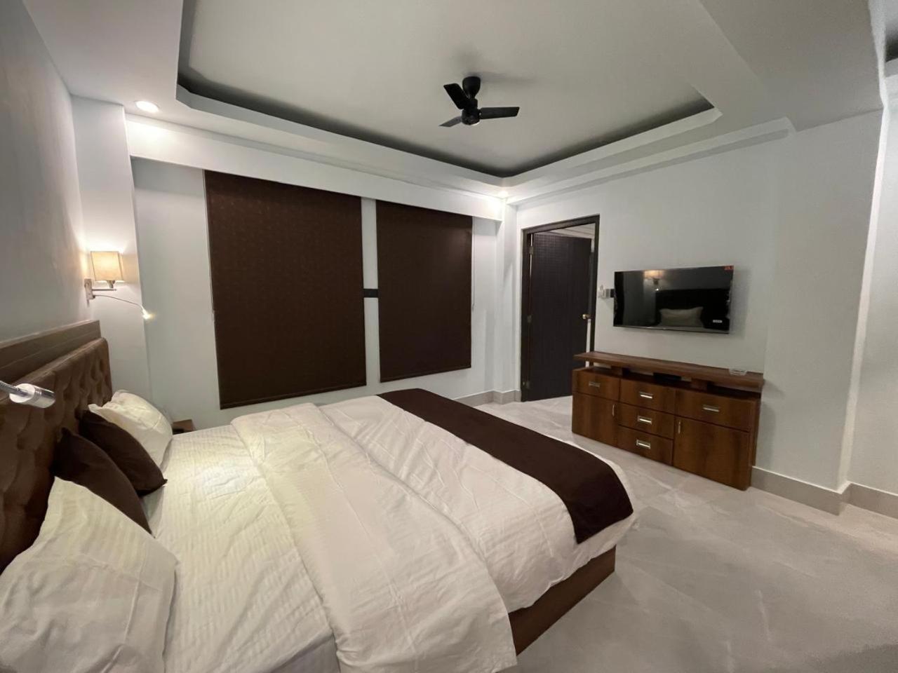 Blue Angel Guest House 西隆 外观 照片
