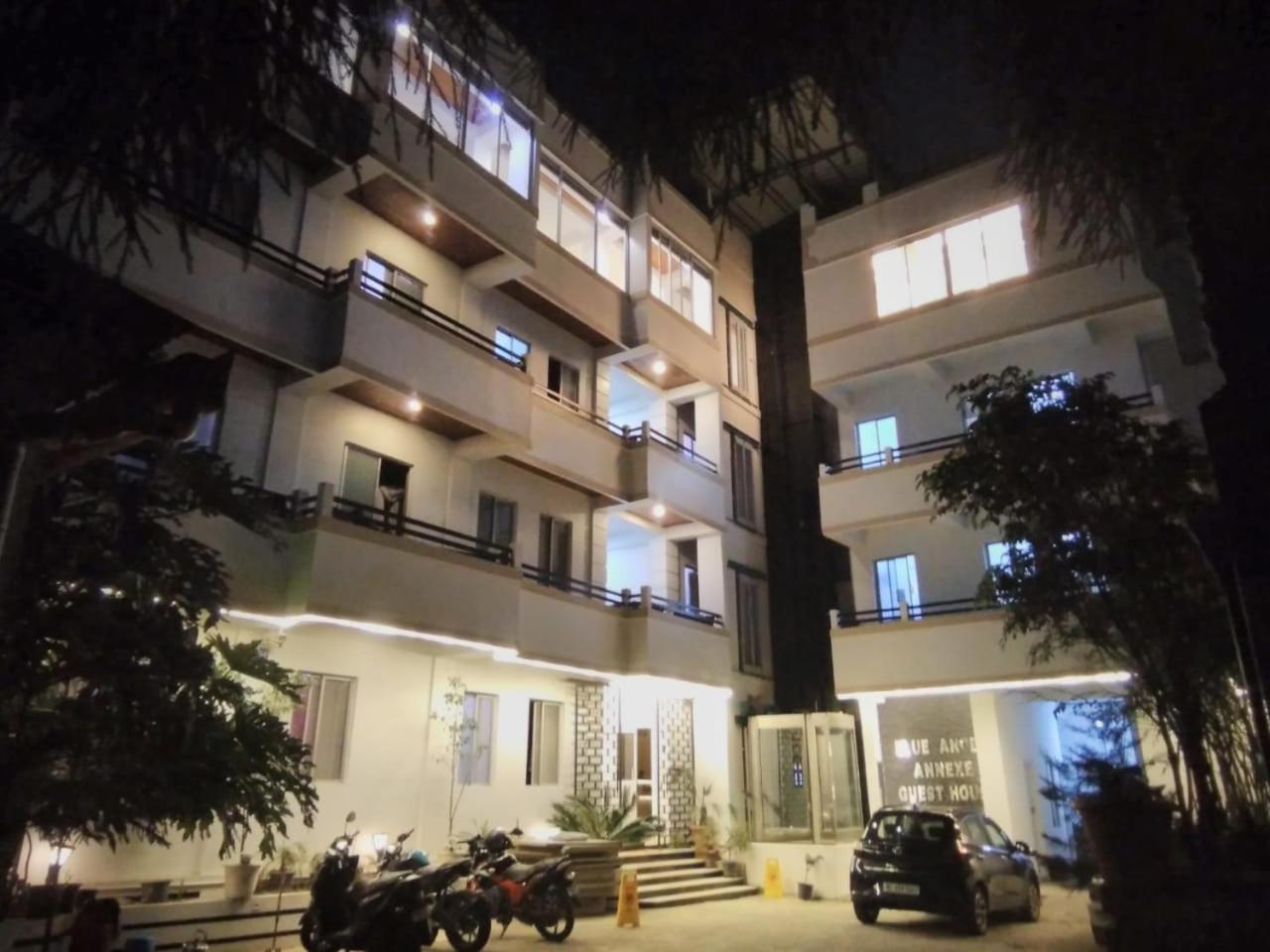 Blue Angel Guest House 西隆 外观 照片