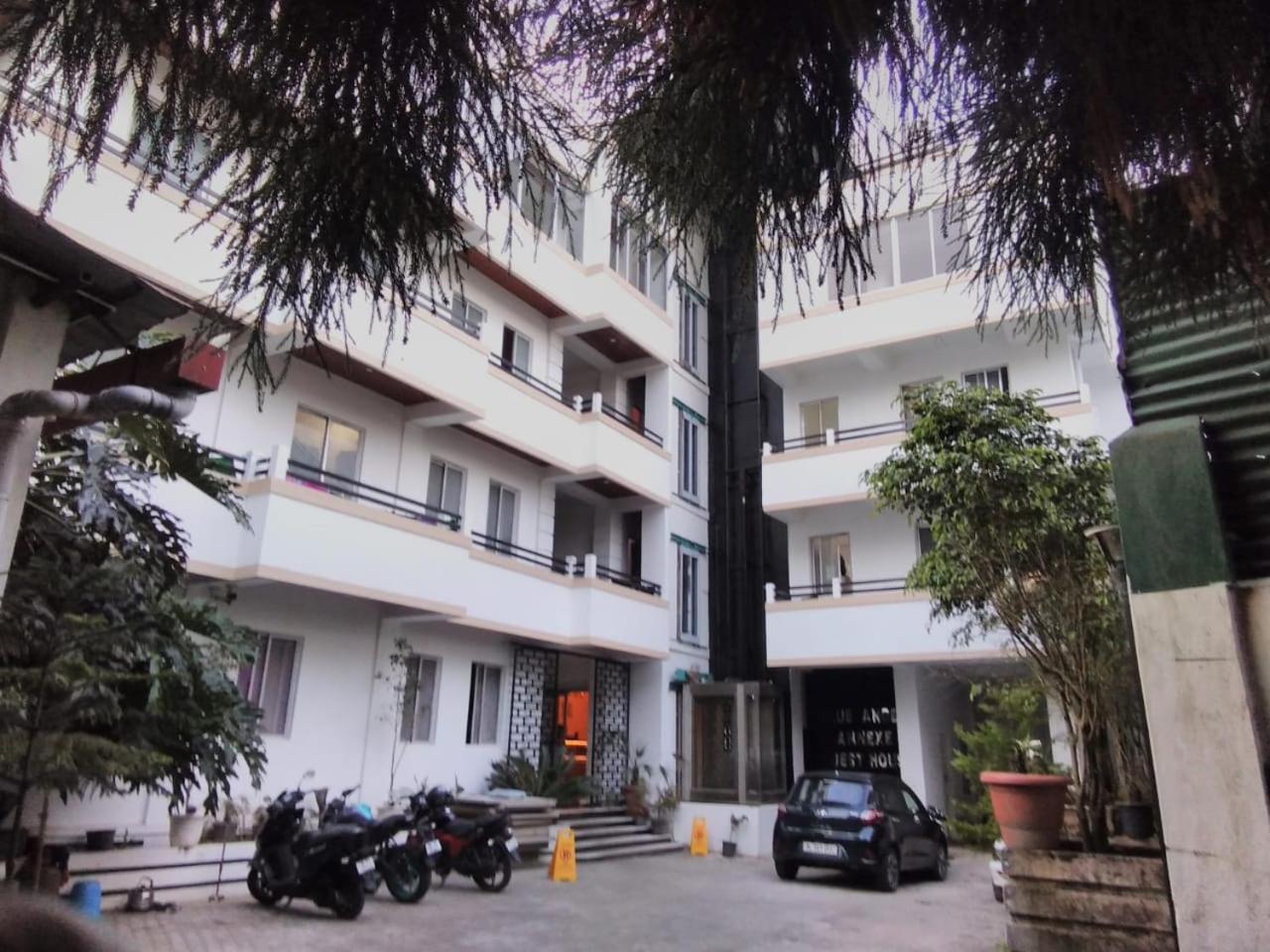 Blue Angel Guest House 西隆 外观 照片